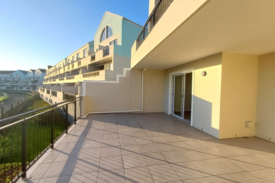 To Let 2 Bedroom Property for Rent in Royal Ascot Western Cape